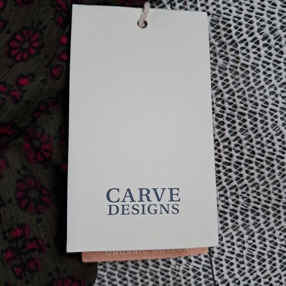 Carve Designs NWT Organic Cotton Tatum Guaze Top XL Batik  Floral Green Pink - Picture 2 of 6